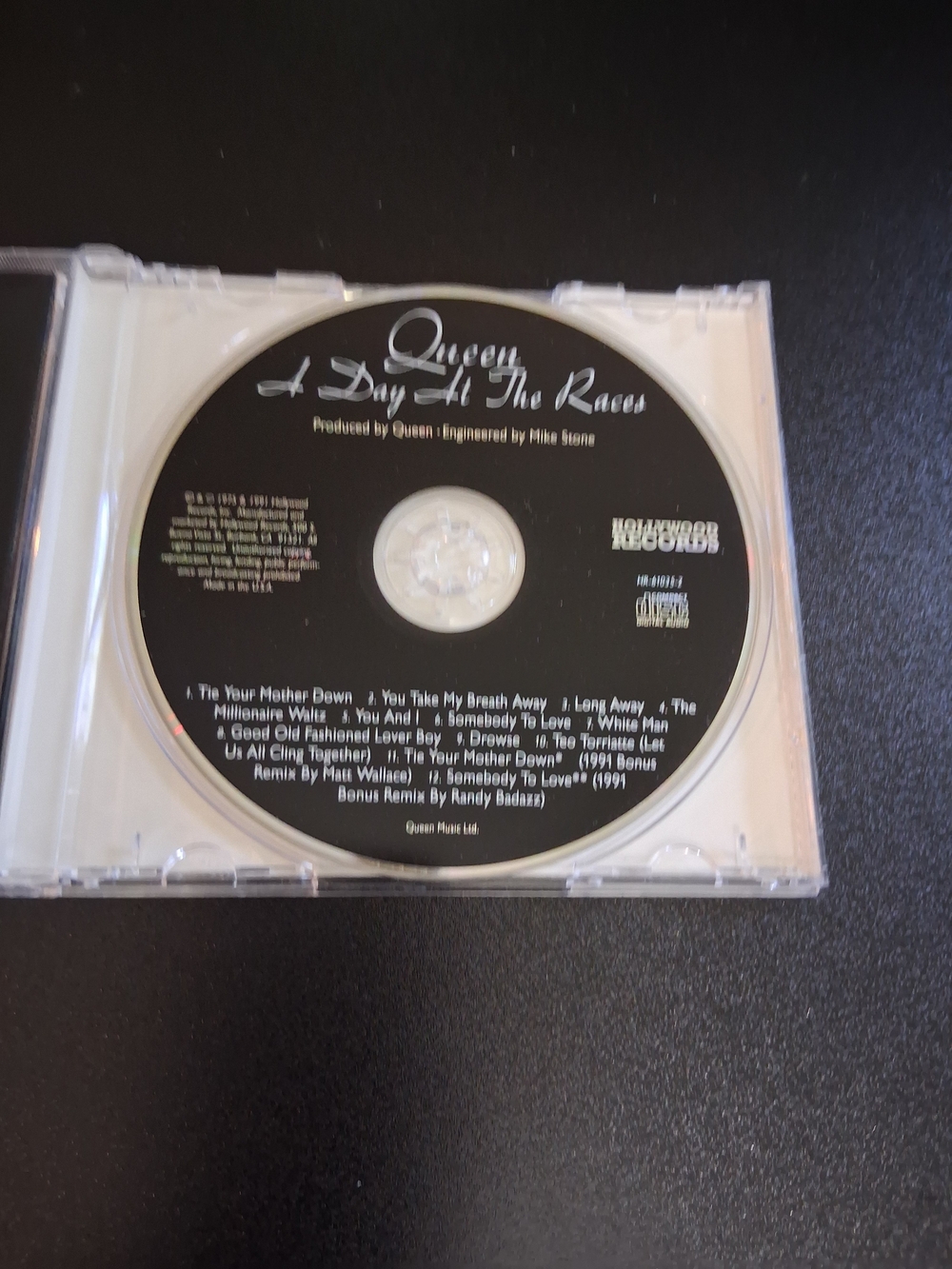 Queen "A Day At The Races" CD - Picture 3 of 4